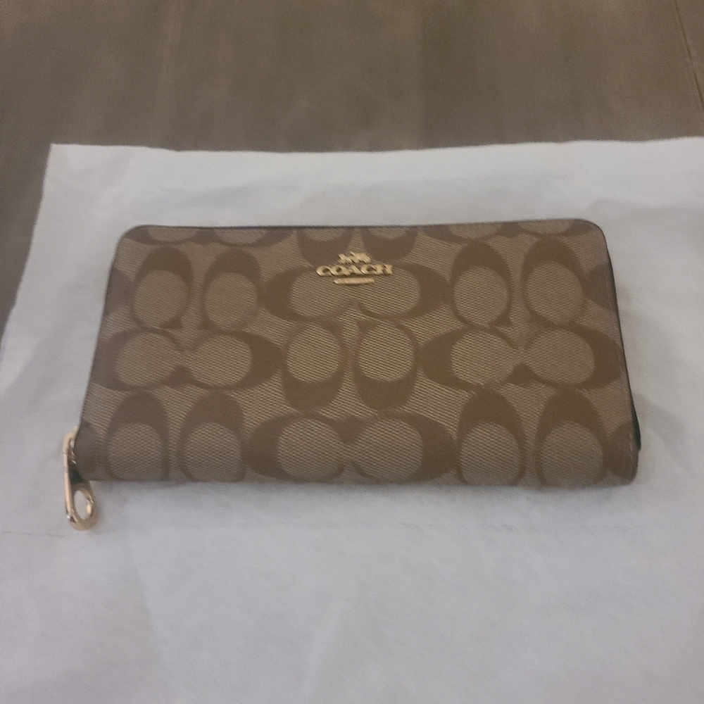 Coach Zip Around Wallet